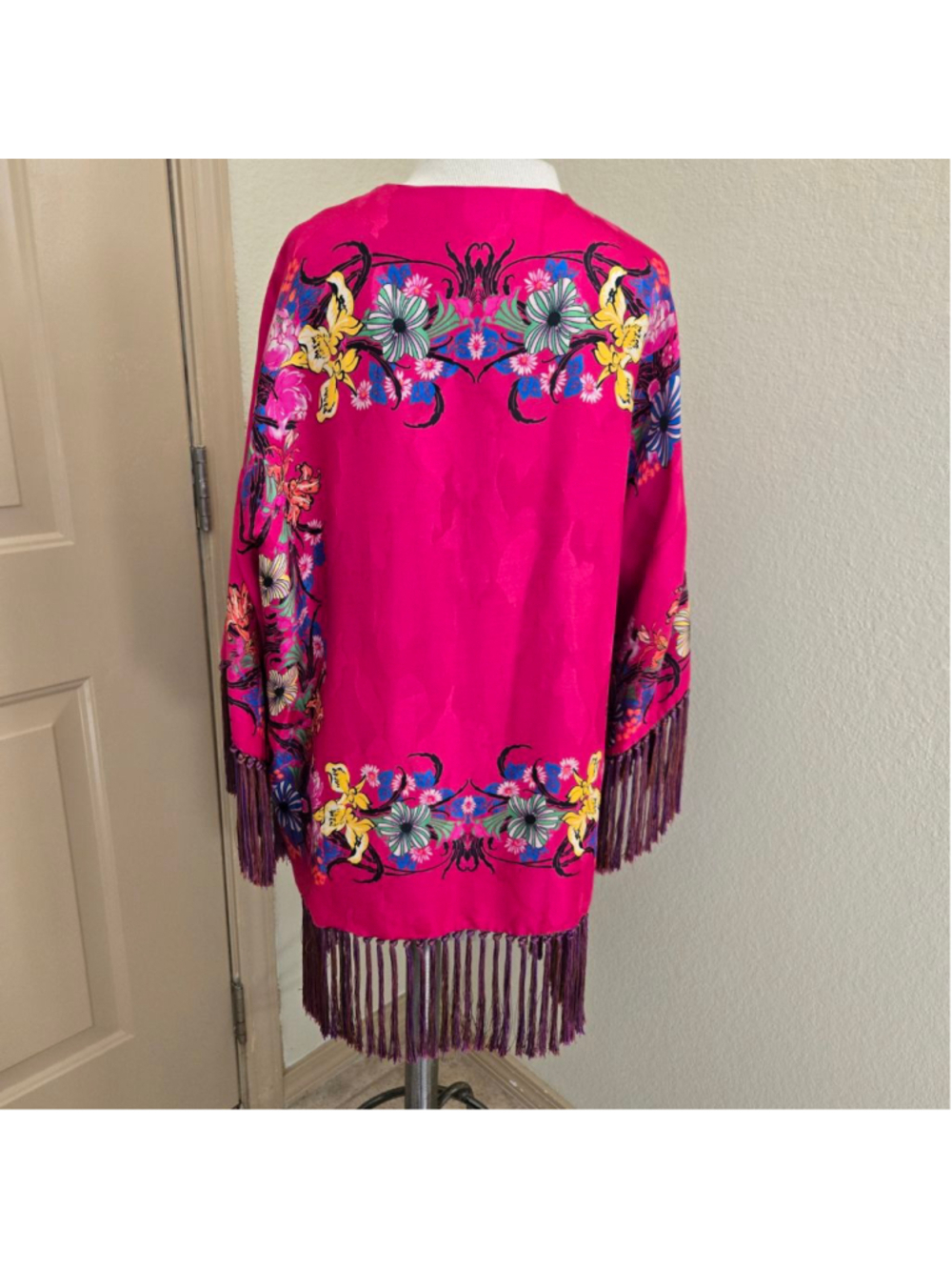 Etro Pink Floral Fringe Silk Kimono Shrug one size - Picture 5 of 16